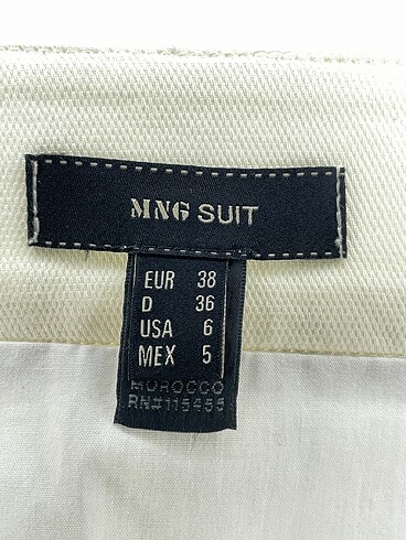 38 Beden beyaz Renk Mango Mini Etek %70 İndirimli.