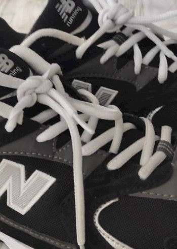 44 Beden siyah Renk Orjinal New Balance 530