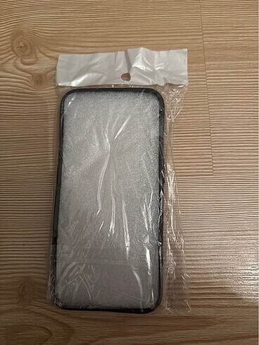 İphone 14 15 pro kalın silikon siyah kılıf - Görsel 2