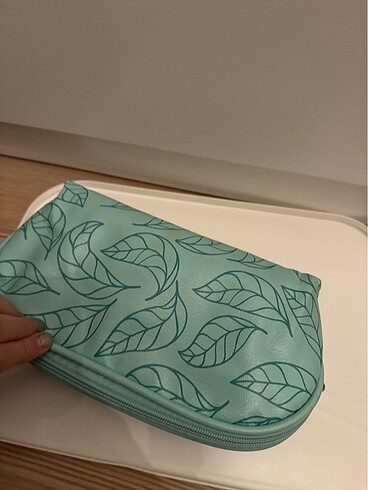 La roche posay akyaj çantası büyük mavi - Görsel 3