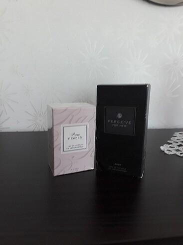 Avon sıfır bay bayan parfumleri 