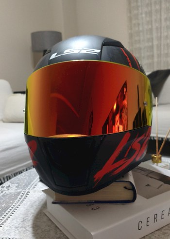 Kırmızı Parlak Baskılı LS2 Motosiklet Kaskı - Görsel 2