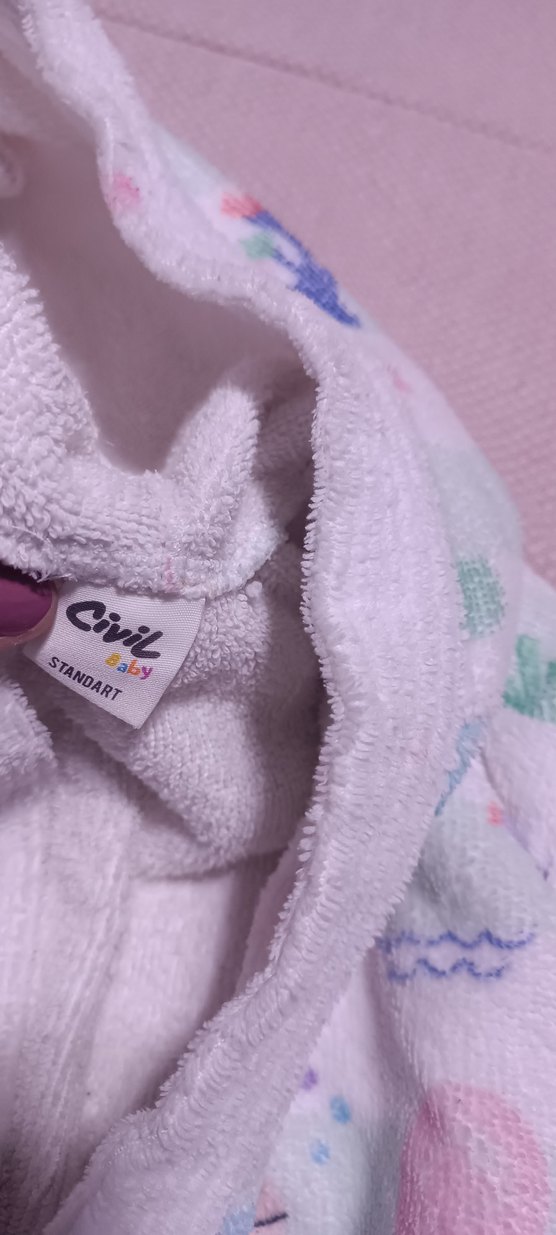 Kız Çocuk Kapüşonlu Bornoz Beyaz - Görsel 2