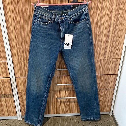 Zara Zara Orta Bel Straight Fit Jean
