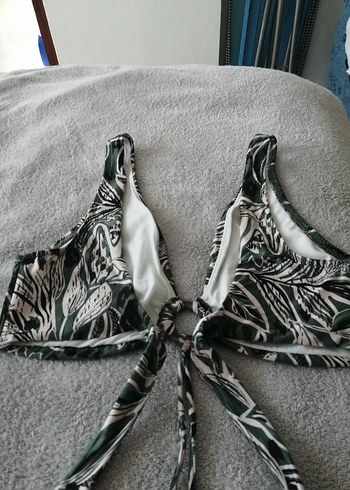 42 Beden gri Renk Koyu yeşil desenli 42 44 beden uyumlu Bohem Mini Bikini Üstü