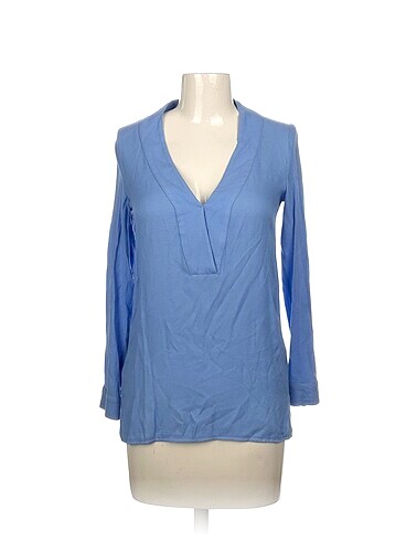 Mango Bluz %70 İndirimli.