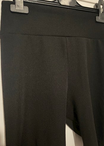 Kadın Siyah Mini Spor Bermuda Şort - Görsel 3