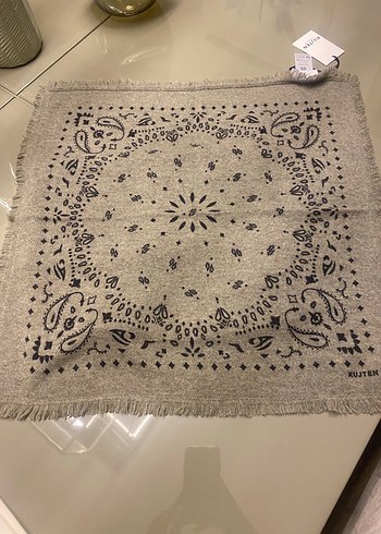Bandana hachiko khaki 56*56