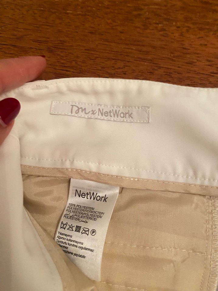 Kadın Beyaz Pilili Midi Kumaş Pantolon - Görsel 2