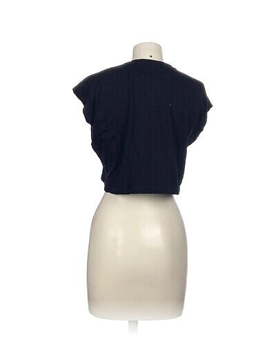l Beden Diğer T-shirt %70 İndirimli.