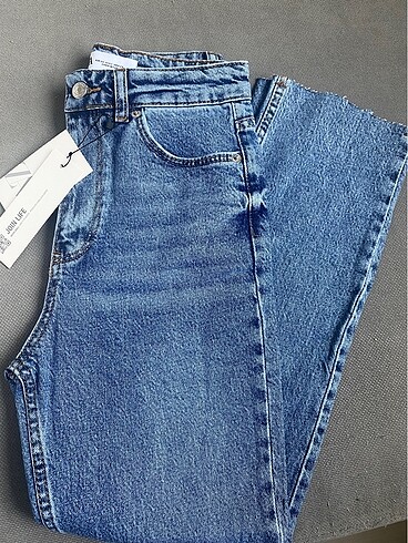 Zara Boyfit Jean