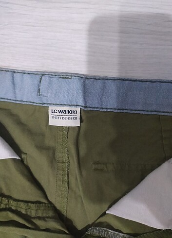 LC Waikiki Kapri şort