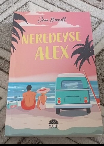Neredeyse Alex - Jenn Bennett