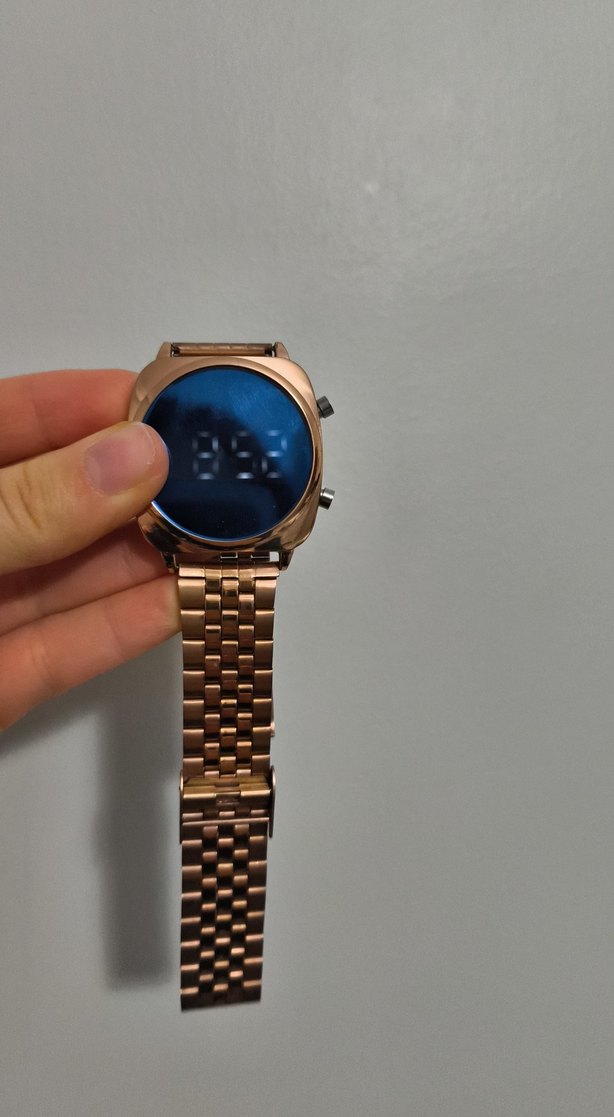 Klasik Altın Renkli Kadın Saat - Görsel 5