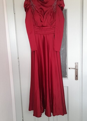 38 Beden Abiye elbise kırmızı 