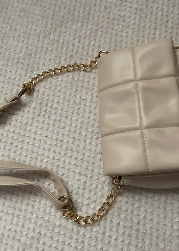 Bej Zincir Detaylı Deri Kadın Çanta - Görsel 4