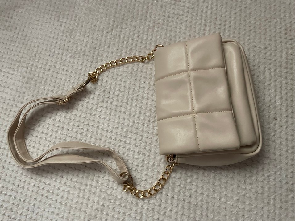 Bej Zincir Detaylı Deri Kadın Çanta - Görsel 4