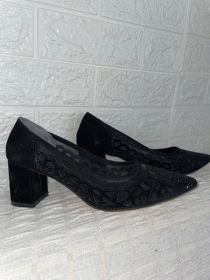 Siyah Boncuklu Stiletto Topuklu Kadın Ayakkabı - Görsel 3