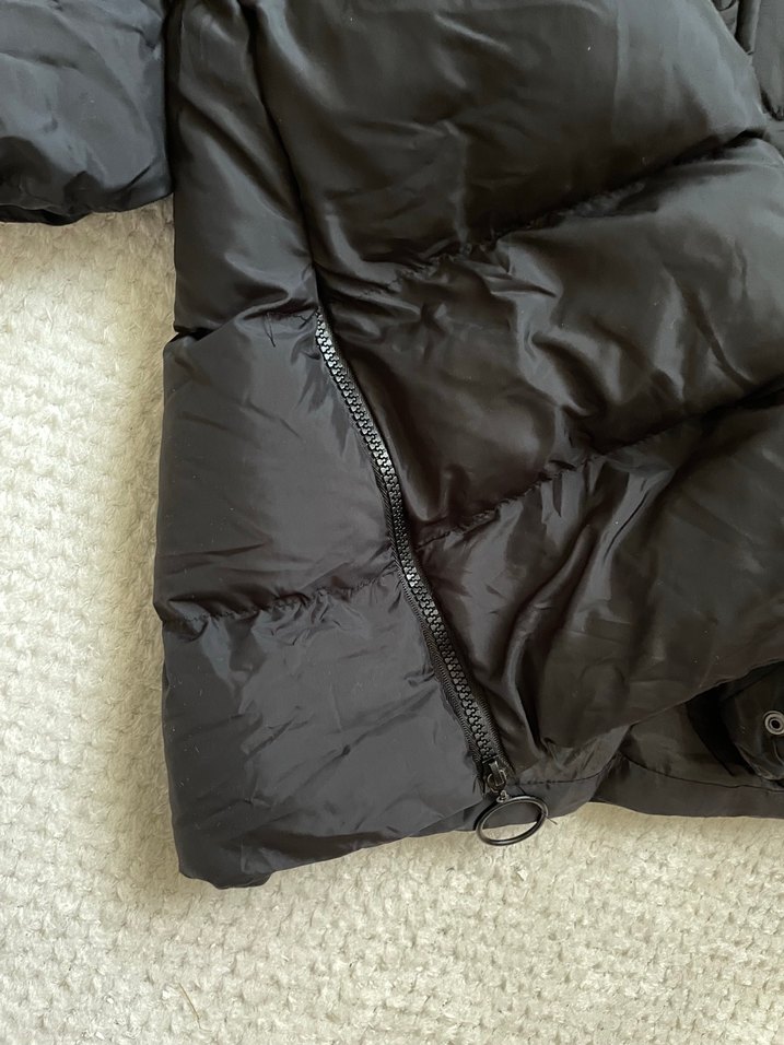 Siyah Kapüşonlu Kadın Şişme Mont - Görsel 2