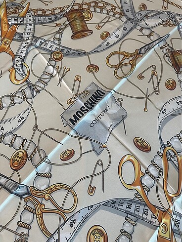 Moschino Orjinal eşarp scarf