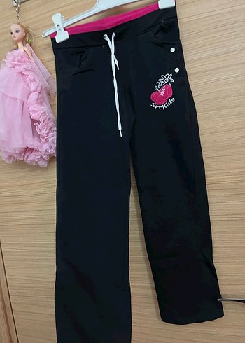 Kız Çocuk Siyah Baskılı Kemerli Eşofman Altı - Görsel 4