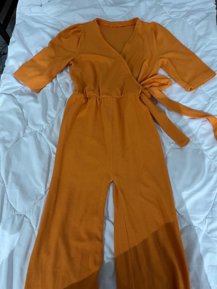 Turuncu V Yakalı Kadın  Tulum - Görsel 2