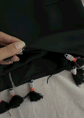 Twist Püsküllü Siyah Mini Büstiyer - Görsel 6