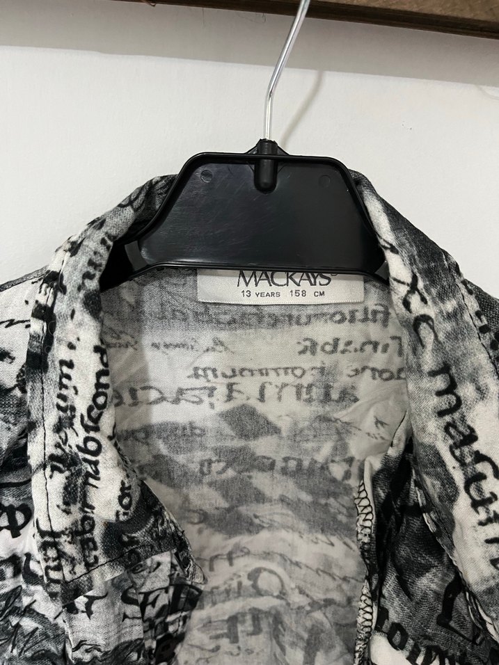 Gri Baskılı Kısa Kollu Kadın Gömlek - Görsel 3