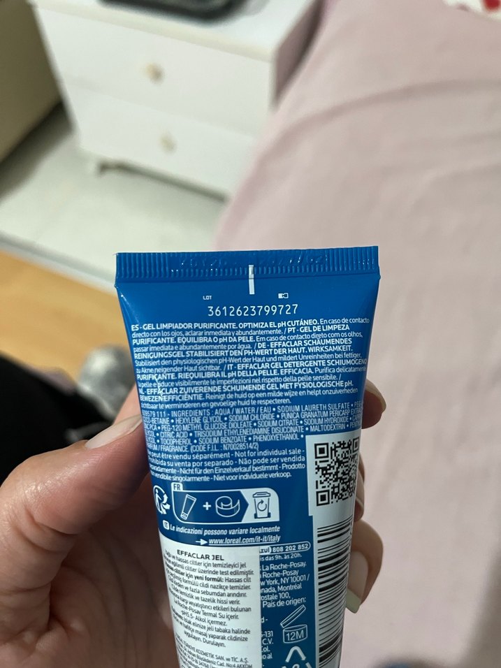 La Roche-Posay Effaclar Temizleyici Köpük 50ml - Görsel 2