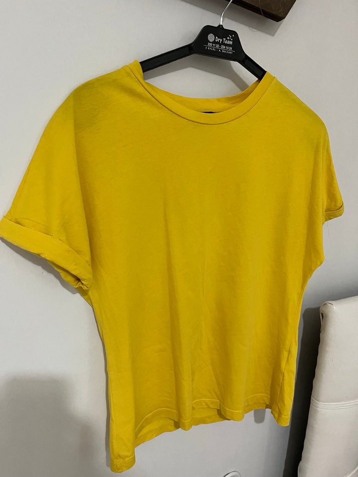 Sarı Kısa Kollu Basic Tişört - Görsel 2