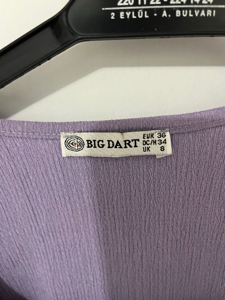 Gri Kısa Kollu Kare Yaka Bluz - Görsel 3