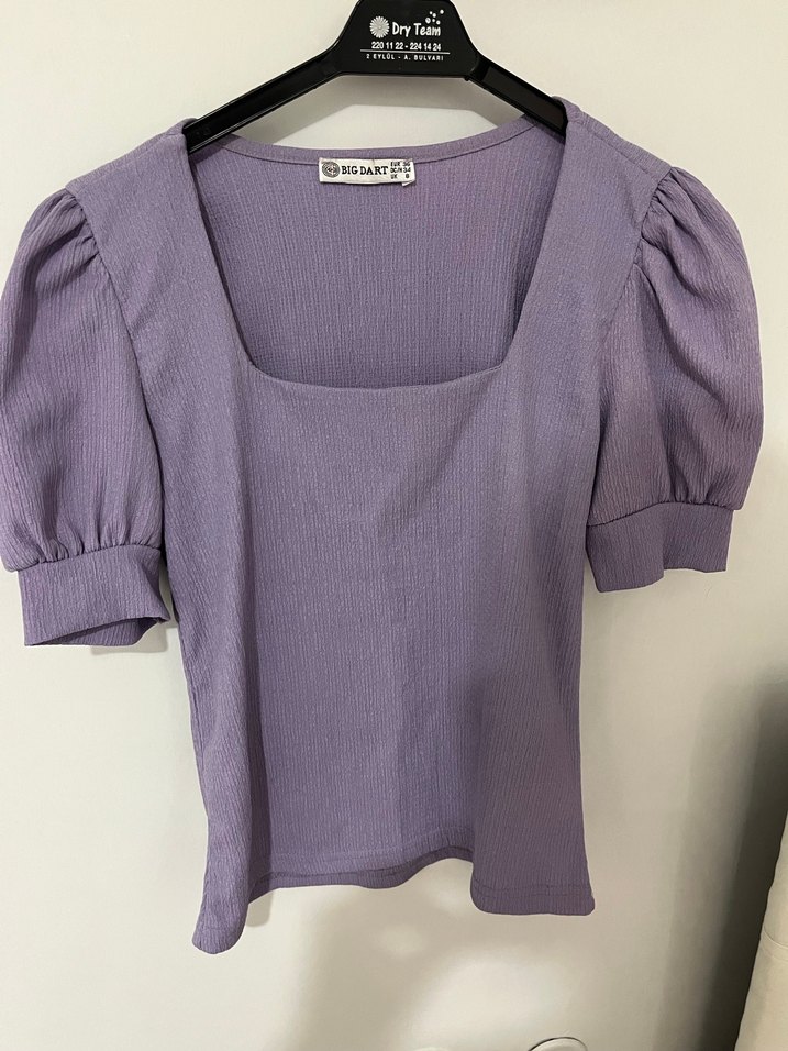 Gri Kısa Kollu Kare Yaka Bluz - Görsel 2