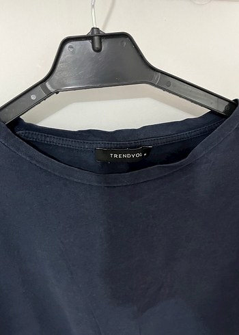 Siyah Keten Kadın Tişört - Görsel 2