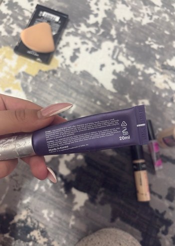 Çift Etkili Retinol ve Hyaluronik Asit gözaltı kremi - Görsel 2