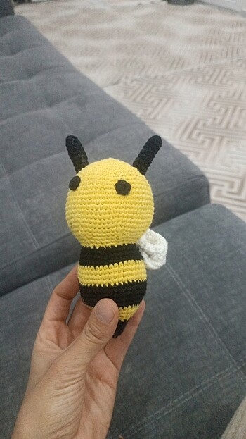 Amigurumi arı