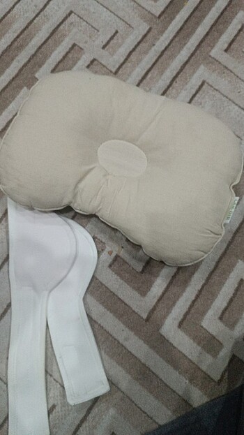 Pierre Cardin Düz kafa yastığı ve kepçe kulak bandı