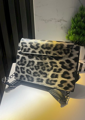 Gri Leopar Desenli Kadın Deri Çanta - Görsel 2