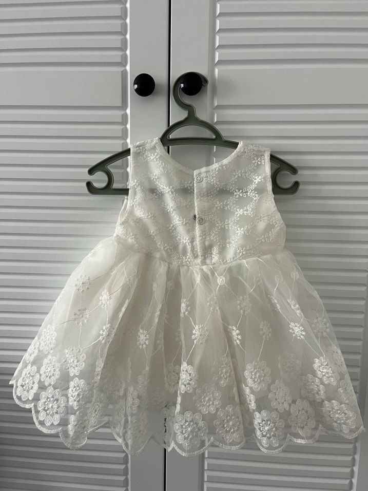 Kız Çocuk Beyaz Dantel Nakışlı Elbise - Görsel 2