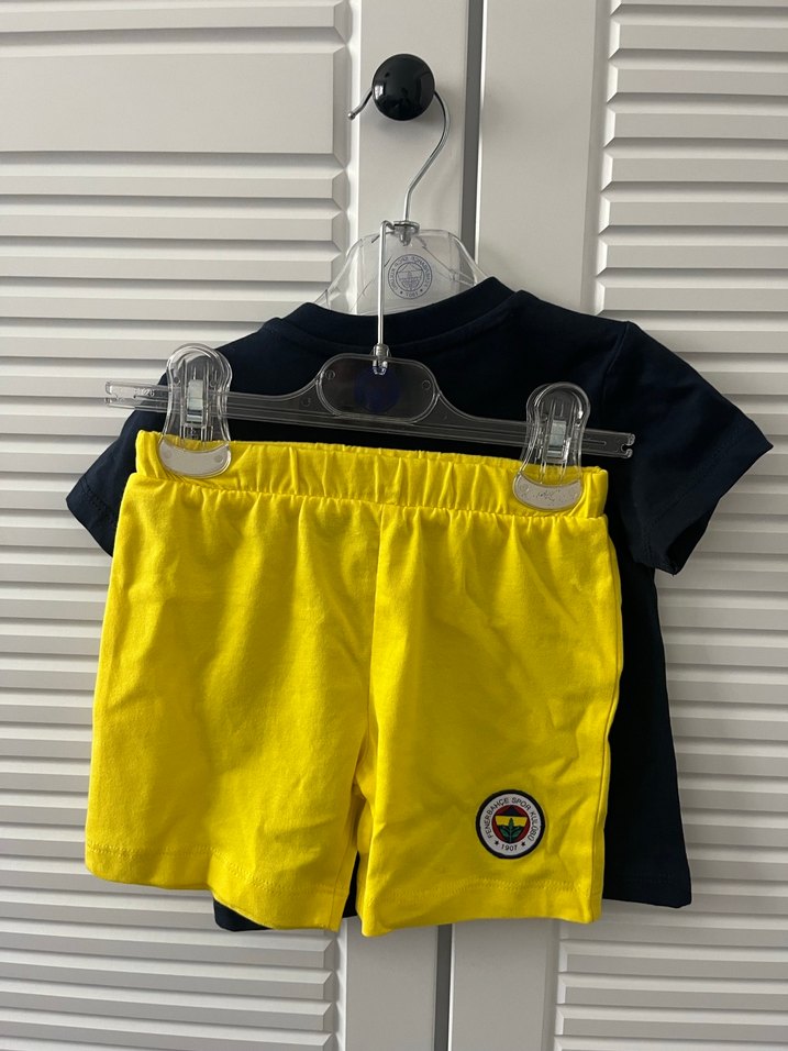 Fenerbahçe Erkek Çocuk Kısa Kollu Tişört - Görsel 3