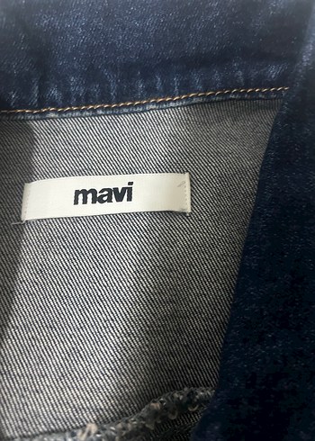 Düğmeli Mavi Kadın Kot Ceket - Görsel 2