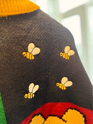 universal Beden Zara Model Winnie the Pooh Hırka