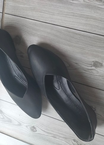 36 Beden siyah Renk Minimalist Siyah Tokalı Kadın Topuklu Ayakkabı