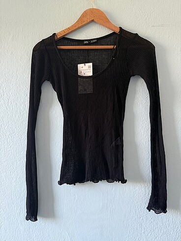 Zara Transparan triko