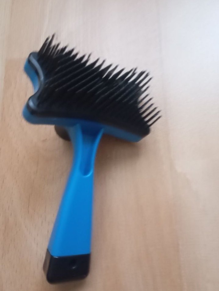 Mavi Kedi Tüy Toplama Fırçası - Görsel 3