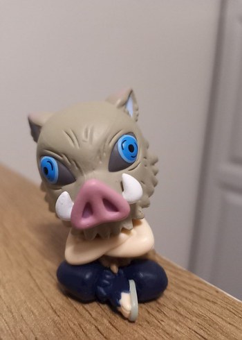 Inosuke figürü orijinal