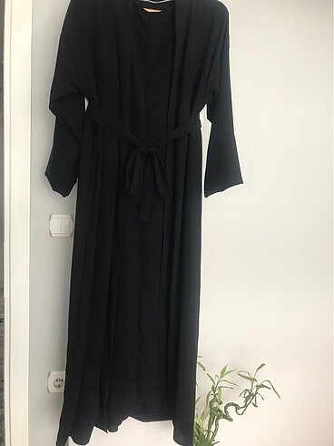 Medine ipeği içlikli abaya takım