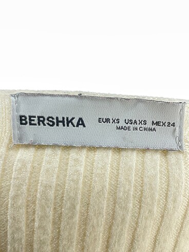 xs Beden beyaz Renk Bershka Bluz %70 İndirimli.