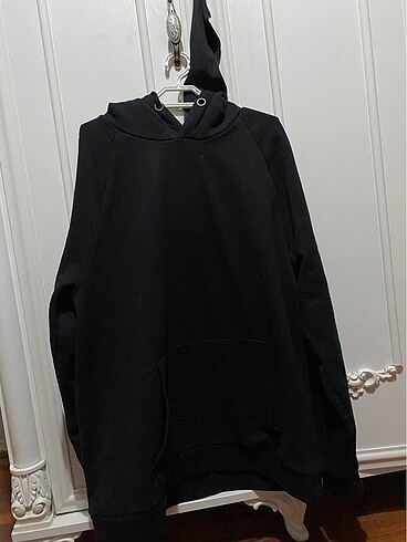 Kapşonlu Sweatshirt