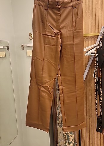 ŞARDONLU DERİ PANTALON - Görsel 4