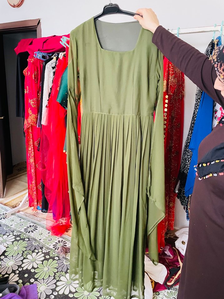 Haki renkli pileli botani - Görsel 2